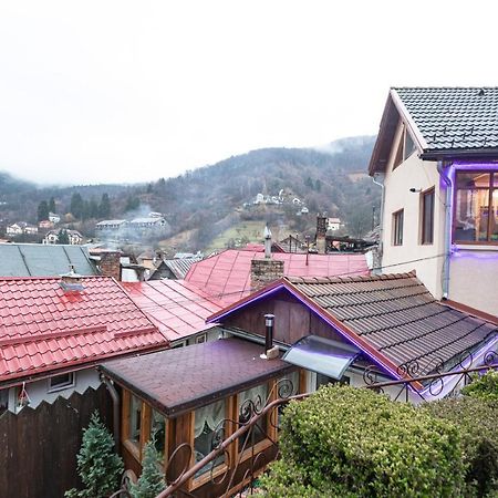 Pensiunea Kristin Brasov Braşov Exterior foto